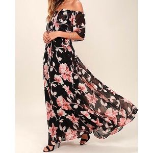 Lulu’s Floral Off the Shoulder Maxi Dress